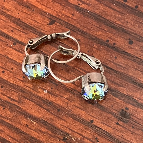 SABIKA | Aqua Blue Crystal Earrings - Picture 3 of 4